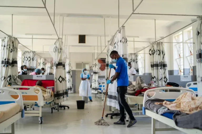 1299129754 A Visit To A Hospital