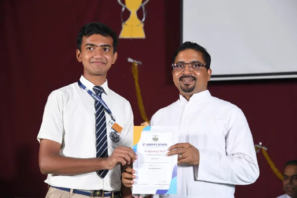 Prize Distribution Day jpeg Prize Distribution Day