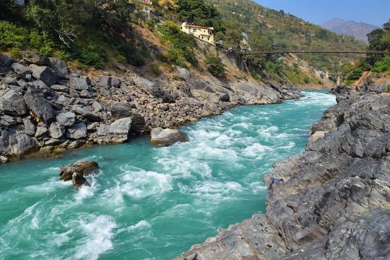 एक नदी की आत्मकथा